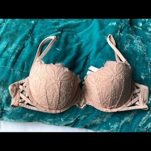 VS Pink Nude “The Date Bra”